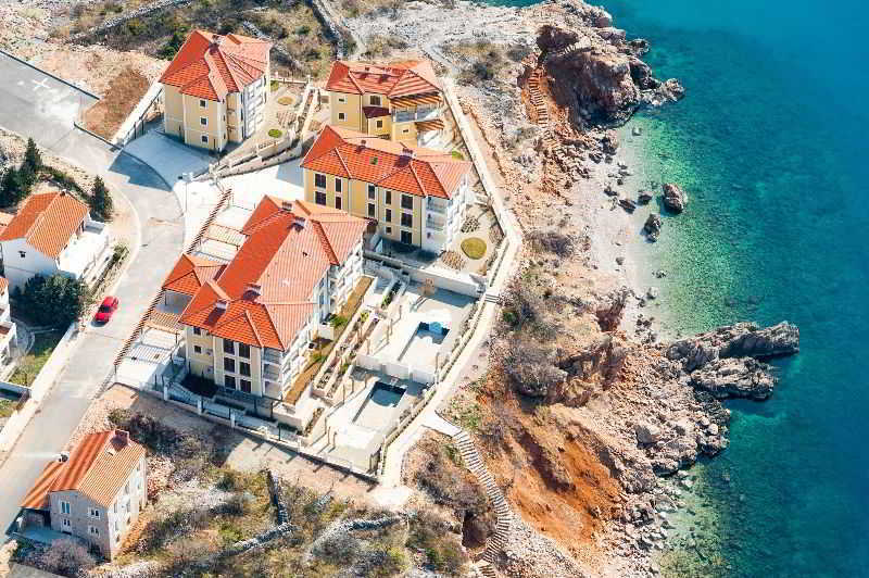 Apartments Poville Residence بوفايل المظهر الخارجي الصورة